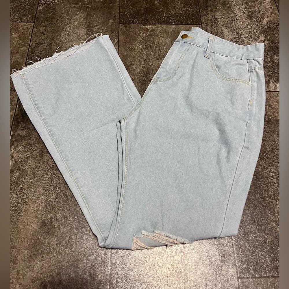Katt* Light wash Distressed Wide Leg Jeans - Picture 2 of 5